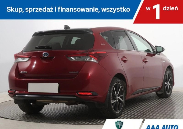 Toyota Auris cena 75000 przebieg: 116152, rok produkcji 2018 z Nisko małe 191